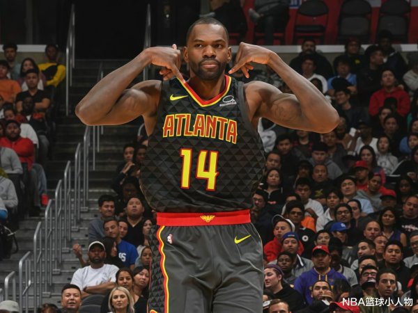 Dwayne Dedmon, một trung tâm cổ áo xanh kiểu không gian với khả năng thể thao mạnh mẽ